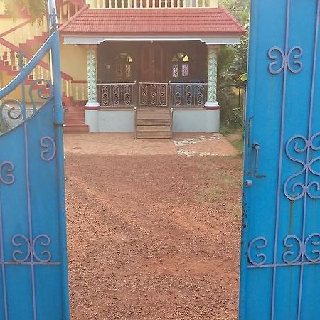 Hari Om Hotell Gokarna  Exteriör bild